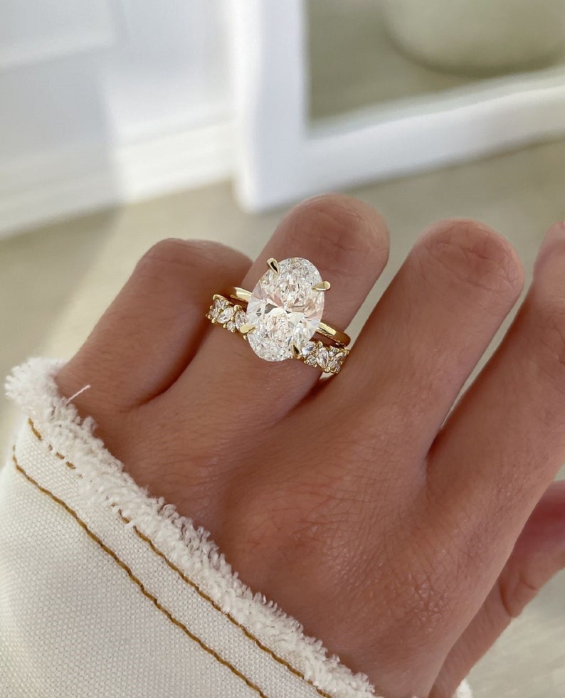 5ct Oval 14K Yellow Gold Oval Bridal Set