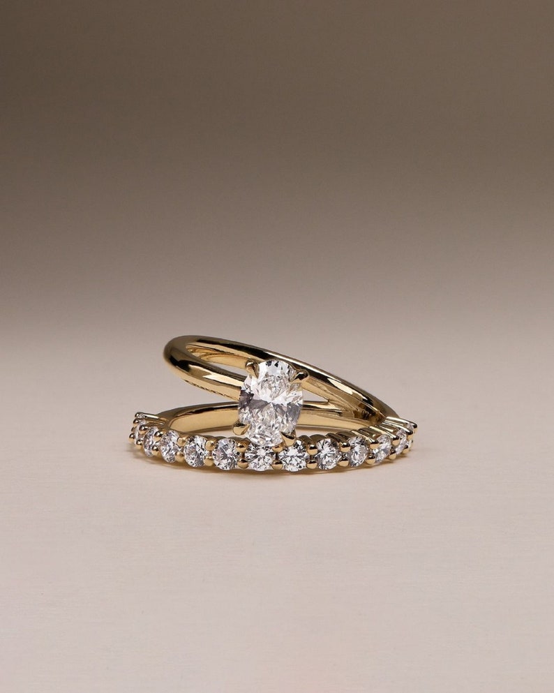 1.50ct Handcrafted Lab-Grown Oval Diamond Spiral Ring - Two-Tone Aesthetic Gold Band