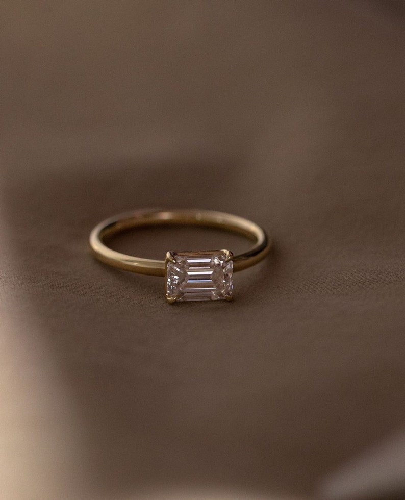 2ct East-West Emerald Cut Lab-Grown Diamond Solitaire Ring in 14K Gold