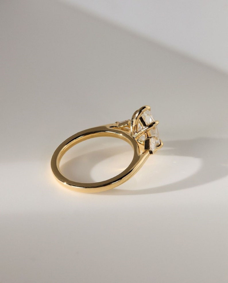 2.50ct Unique Hexagon Lab Grown Engagement Ring - Kite Side Stones Each 0.25ct - Minimalist Gold Band