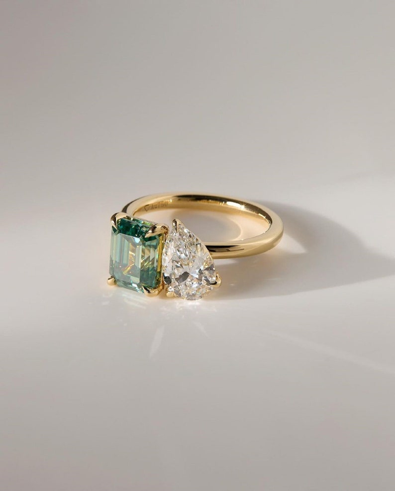 3ctw Emerald-Cut Green Lab-Grown Diamond & 2CT Pear-Cut Total 5ctw White Diamond Duo Ring in 14K Gold