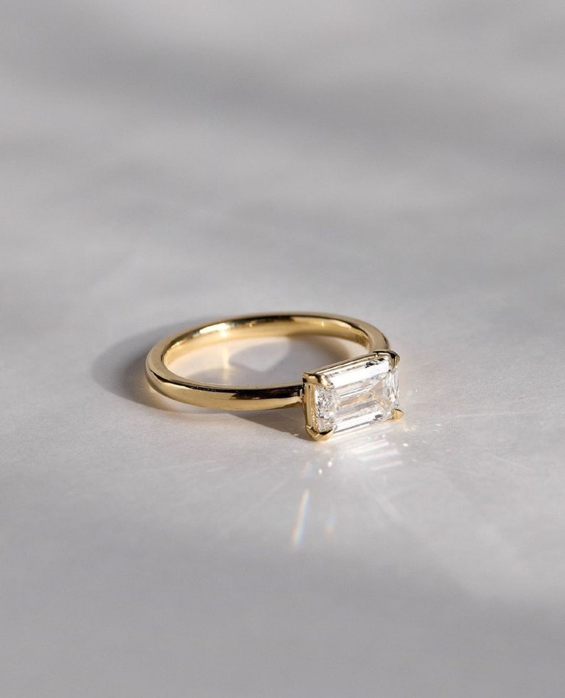 2ct East-West Emerald Cut Lab-Grown Diamond Solitaire Ring in 14K Gold