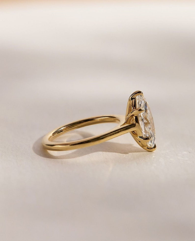 2.50ct Marquise Cut Lab-Grown Diamond Solitaire Ring in 14K Yellow Gold