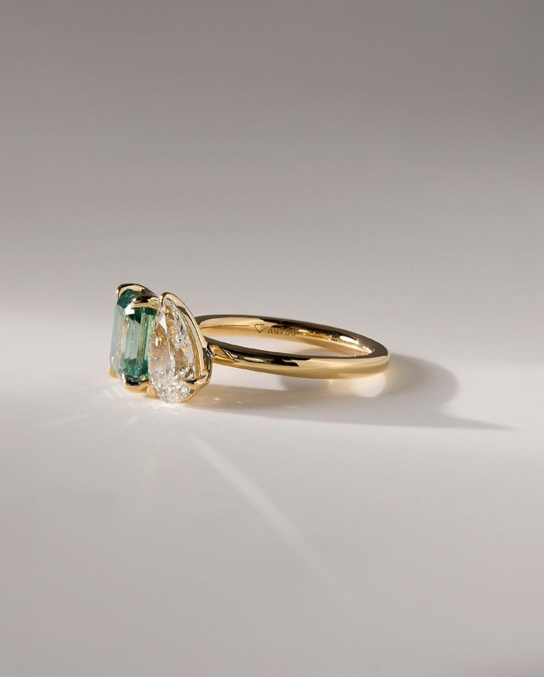 3ctw Emerald-Cut Green Lab-Grown Diamond & 2CT Pear-Cut Total 5ctw White Diamond Duo Ring in 14K Gold