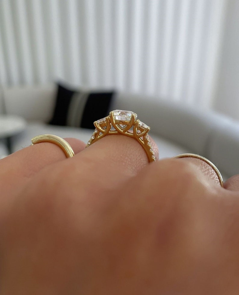 4ctw Three-Stone Round Brilliant Lab Grown Diamonds Engagement Ring Side Diamonds Each 0.50ct.