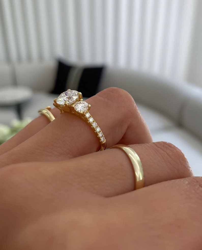 4ctw Three-Stone Round Brilliant Lab Grown Diamonds Engagement Ring Side Diamonds Each 0.50ct.