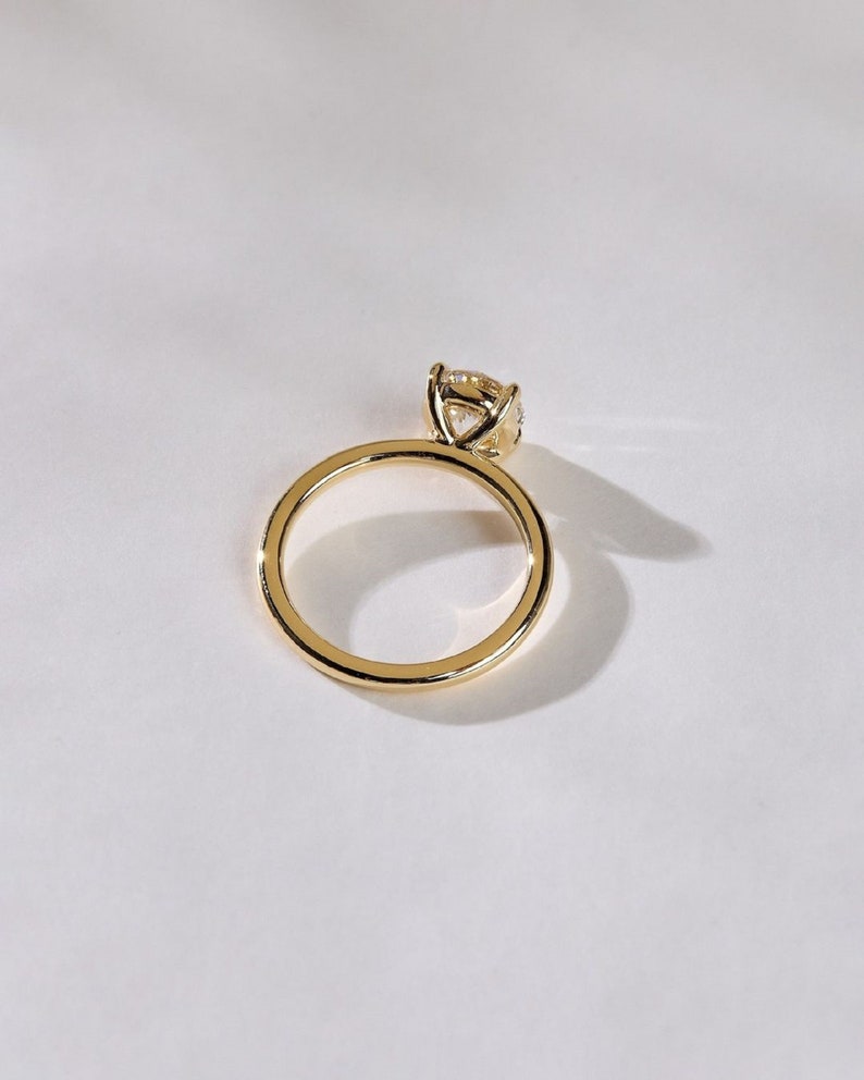 1.50ct Classic Round Solitaire Engagement Ring in 14K Gold