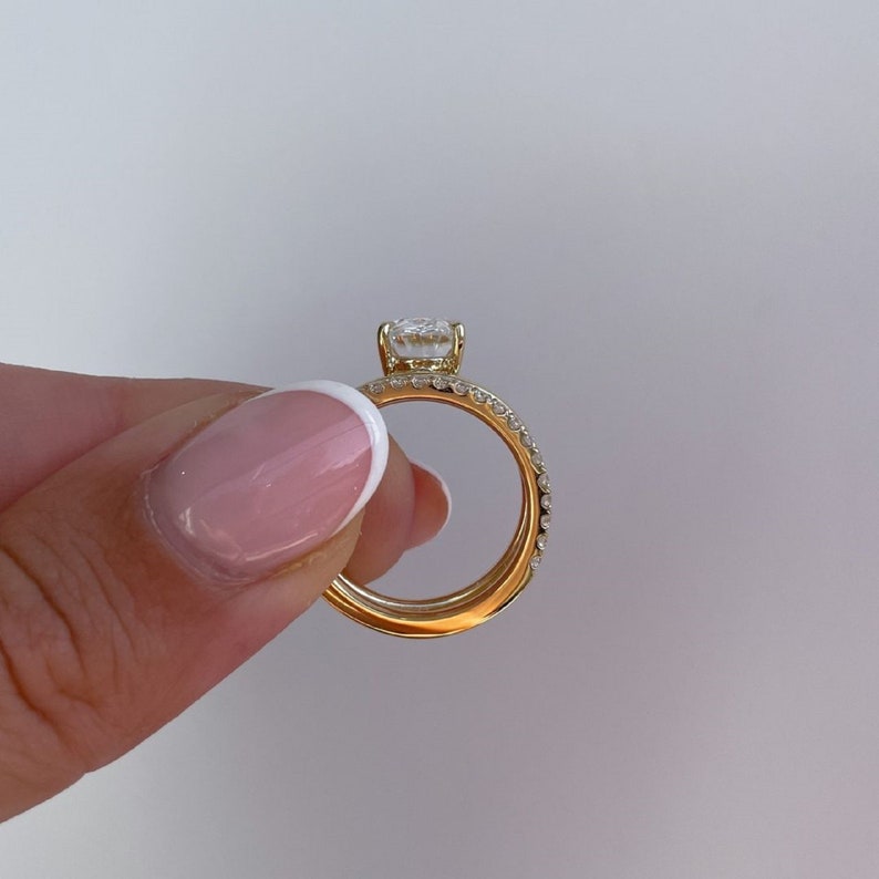 2.50ct Oval Cut Lab Grown Bridal Set – 14K Gold Solitaire & Eternity Band