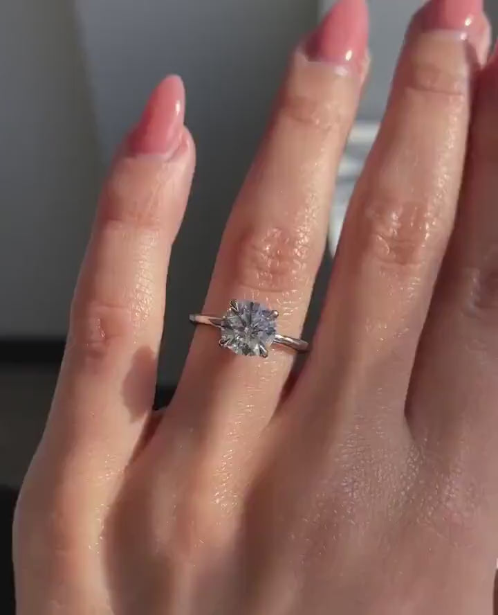 2ct Round Elegant Solitaire Lab-Grown Diamond Ring in Minimalist Setting