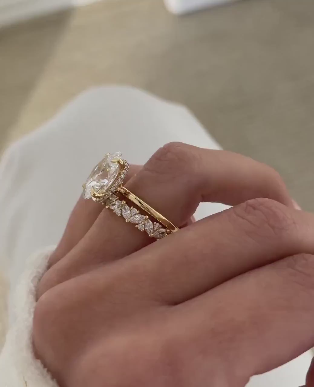 5ct Oval 14K Yellow Gold Oval Bridal Set